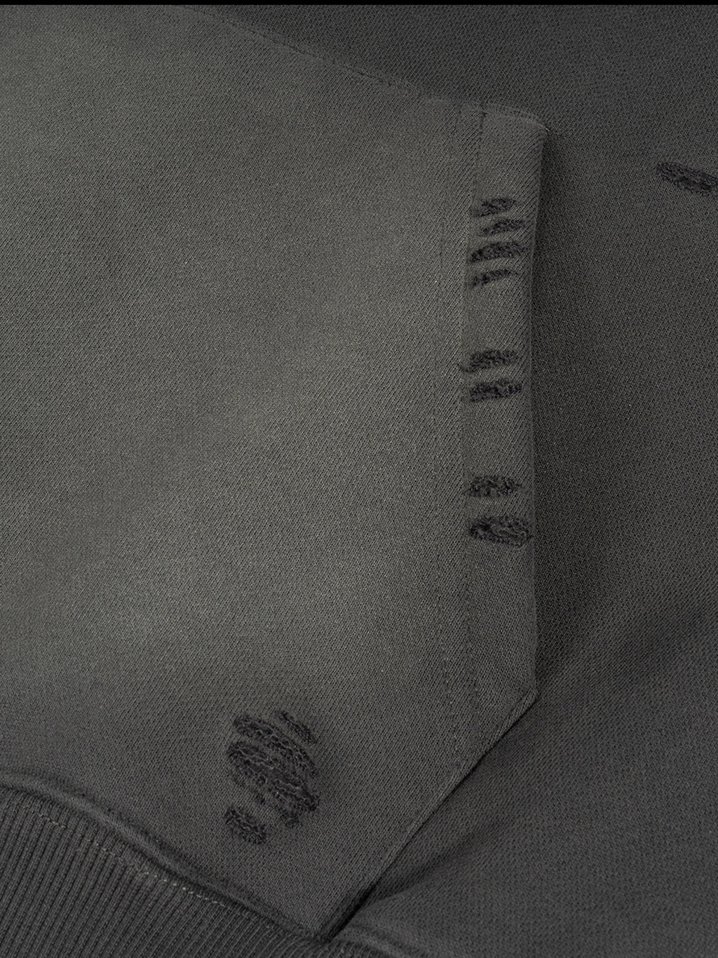 FRAYED BOXY HOODIE